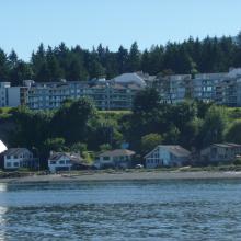 Homes on Departure Bay Beach